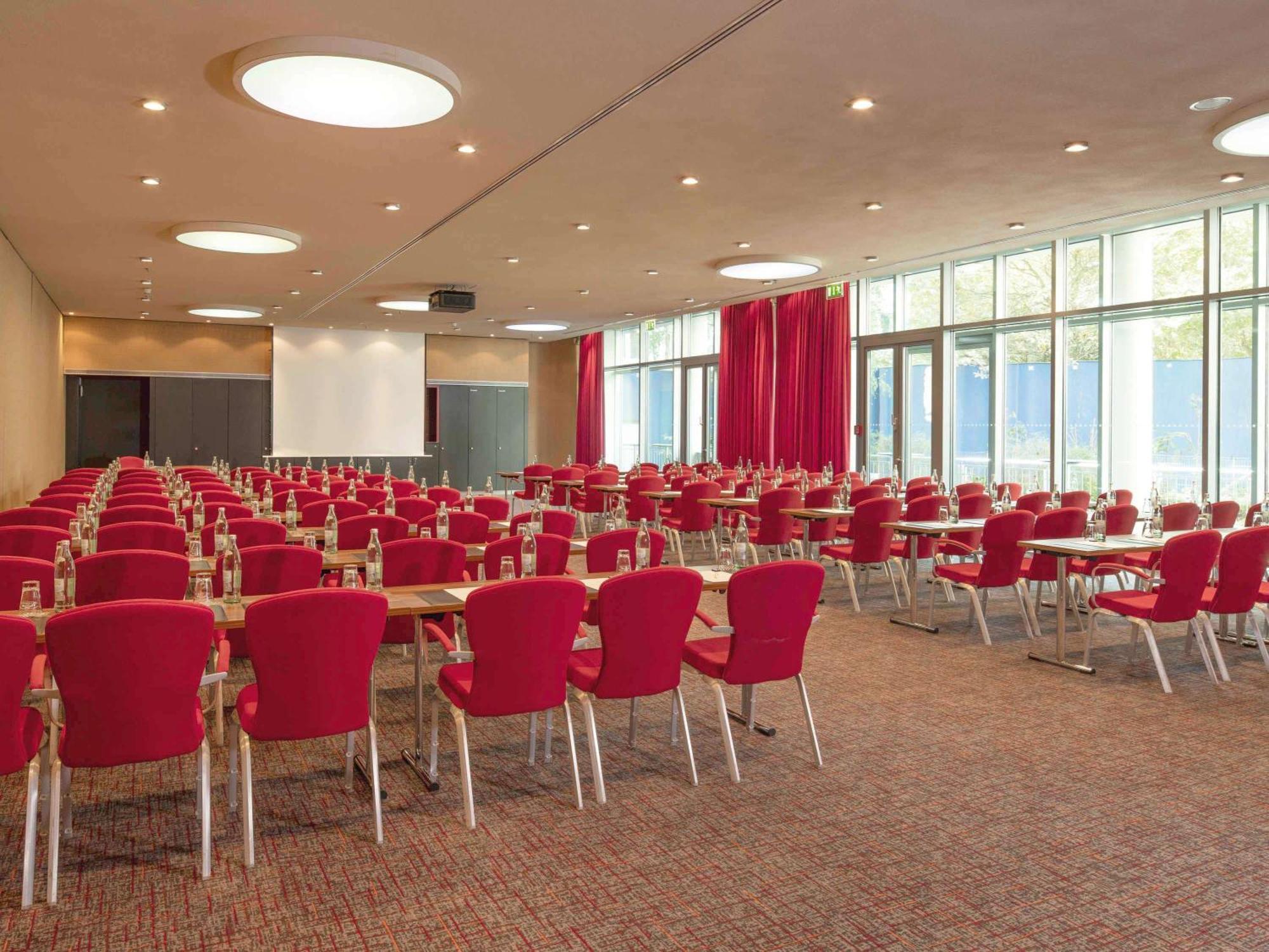 Moevenpick Am Potsdamer Platz Hotel 4*